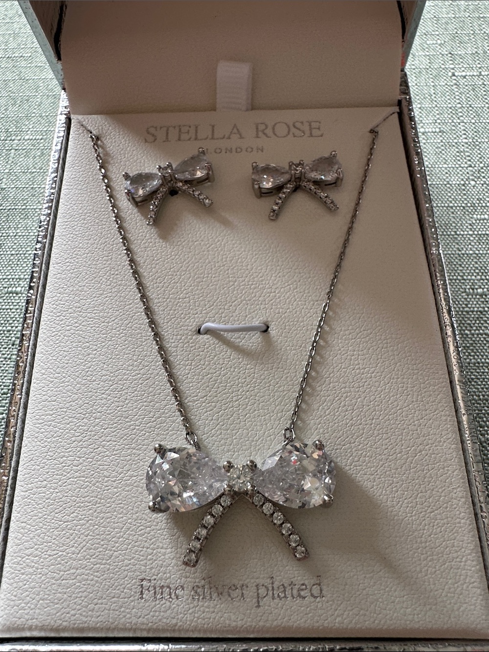 Silver Bow Necklace in Clear Crystal
